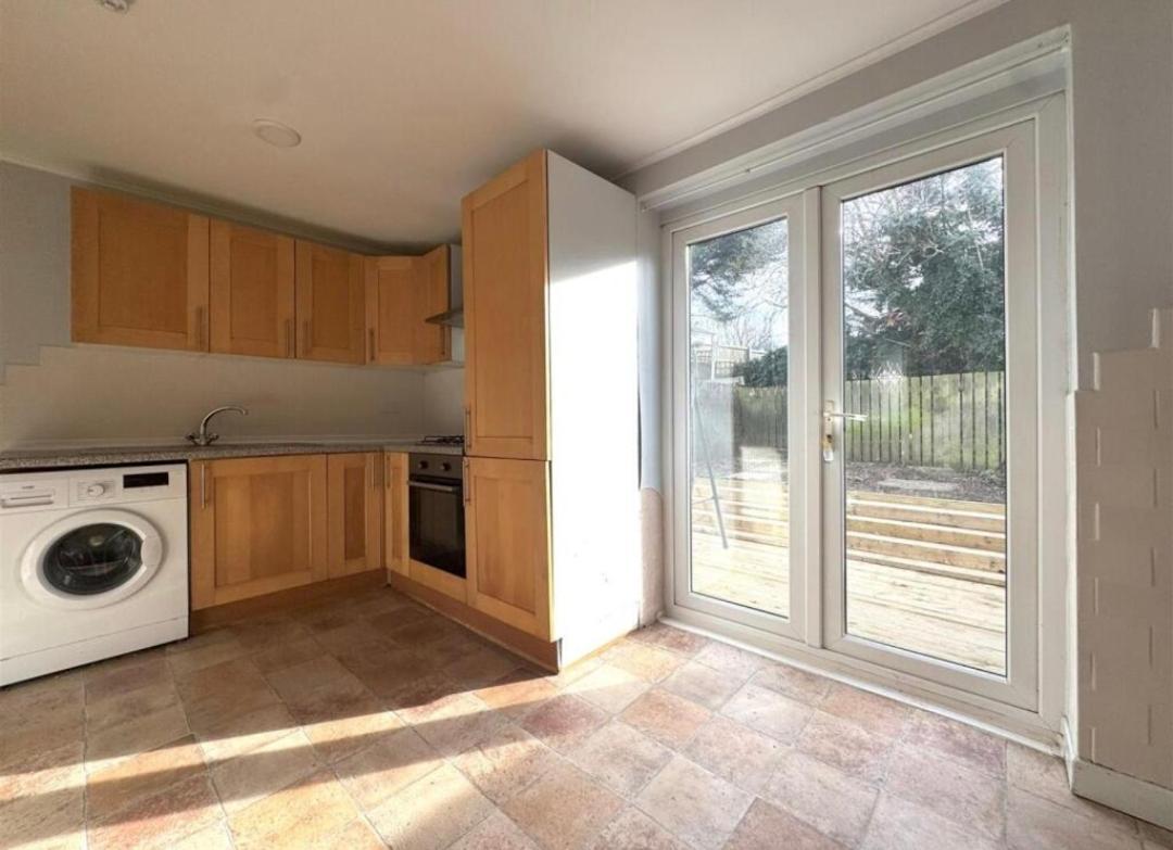 Cosy Brighouse 3 Bed House-Great For Contractors Apartment Exterior foto